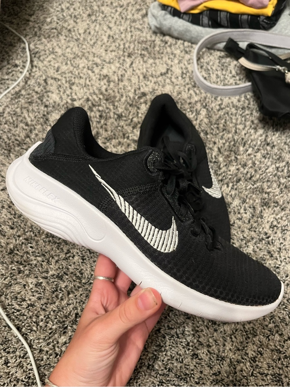 Nike Flex Experience Run 11 Next Nature women sz 7